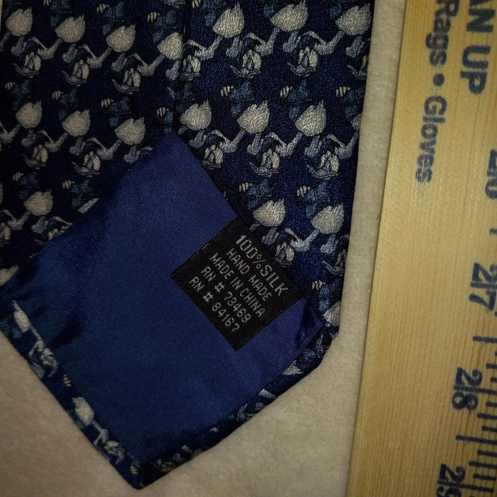 Walt Disney World Tie Mens Donald Duck Silk Hand Made Cartoon Character Necktie